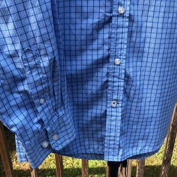 Izod L long sleeve Button Down shirt Large Blue Windowpane Cotton Blend EUC - Picture 7 of 12